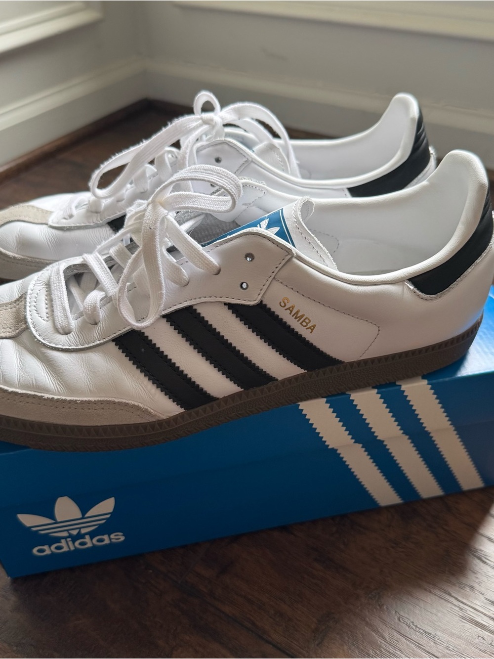 Adidas Samba OG Sneakers - White and Black - Picture 6 of 7